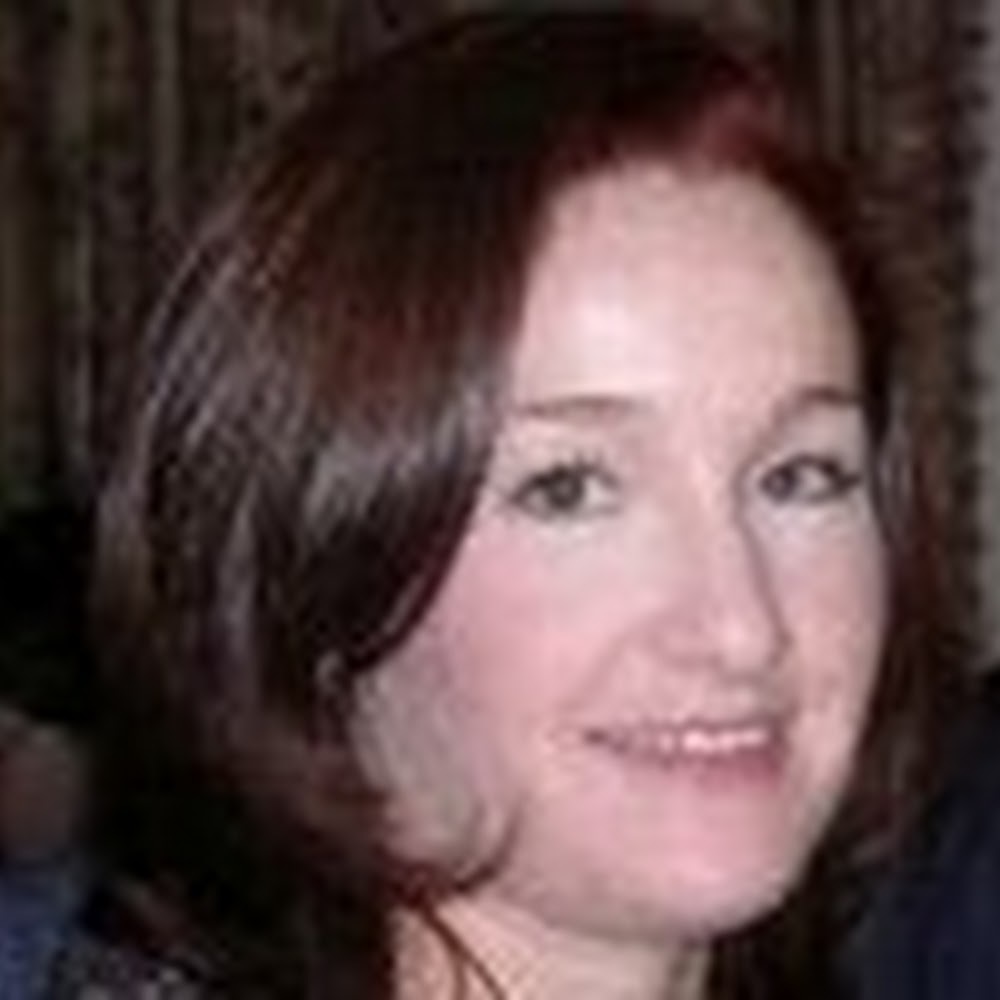 Meet your Posher, Maura